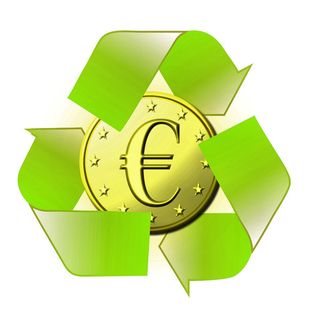 Tips to save money helping your Planet